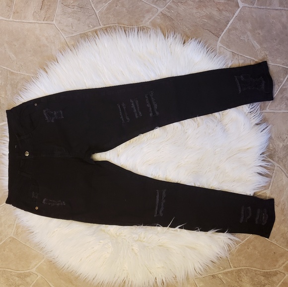 LAST ONE!! Distressed Black Skinny Jeans - Picture 2 of 2